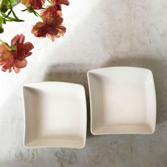 Pair of Villeroy & Boch New Wave Square Bowls